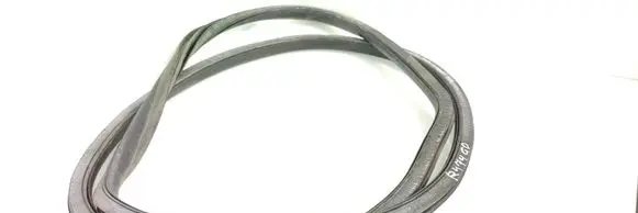 Volkswagen Caddy Sliding door rubber seal 