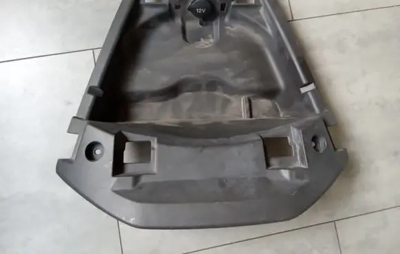 Other center console (tunnel) element
