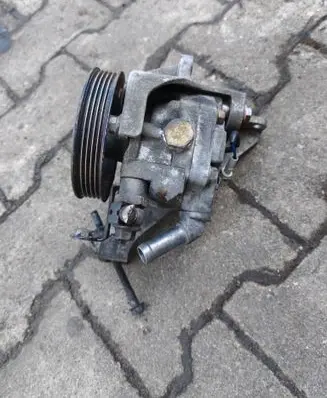 Subaru Forester SG Power steering pump