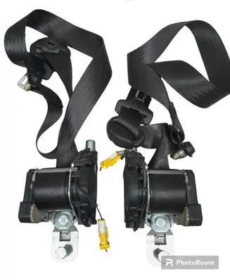 Iveco Daily 5th gen Front seatbelt