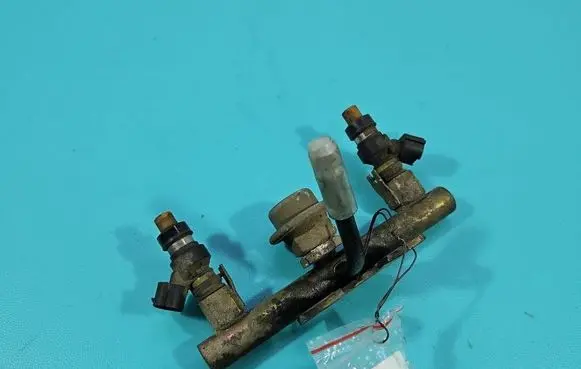 Subaru Forester SG Fuel injector FBYCG50 IMPRK1607617