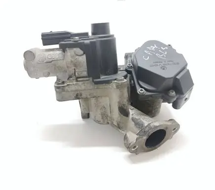 Volkswagen Caddy Throttle valve 03G129637A 03G128063A