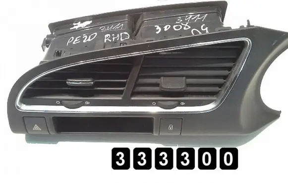Peugeot 3008 I Dash center air vent grill