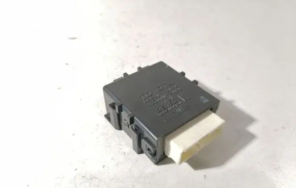 Lexus NX Window control relay 8594042030
