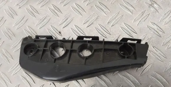 Toyota Corolla E140 E150 Front bumper mounting bracket 5211612420
