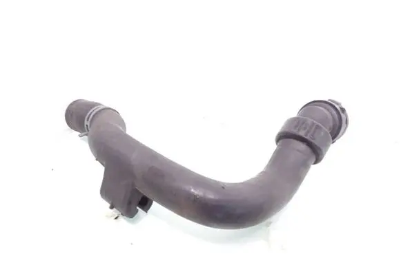 Volkswagen PASSAT B5.5 Engine coolant pipe/hose 8D0121101AD