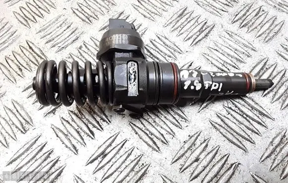 Audi A3 S3 8L Fuel injector 038130073aq