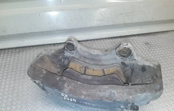 Porsche Cayenne (9PA) Front brake caliper 