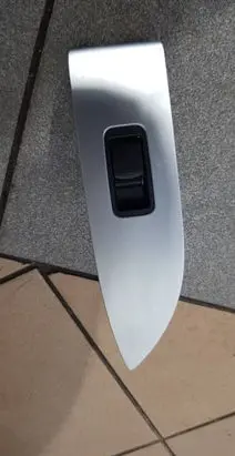 Nissan Murano Z51 Quarter vent window switch 