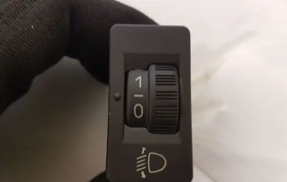 Citroen Berlingo Headlight level height control switch 96384422XT 96366692XT
