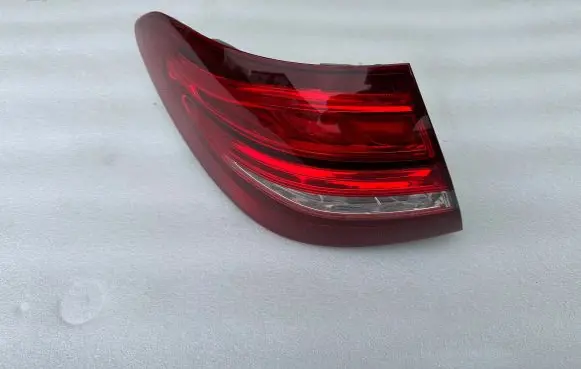 Mercedes-Benz C W205 Rear/tail lights A2059065100