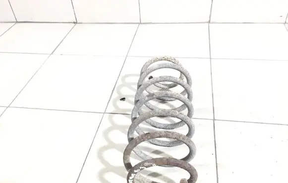 Audi 80 90 B3 Front coil spring