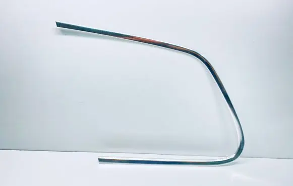 Volkswagen Touareg II Rear side glass trim 7P6853995