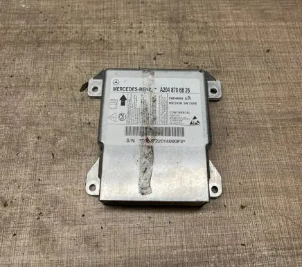 Mercedes-Benz C W204 Airbag control unit/module A2048706826 5WK44004