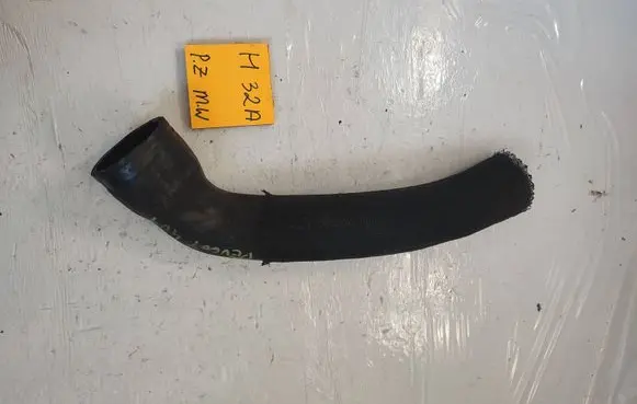 Peugeot 407 Engine coolant pipe/hose 8976446