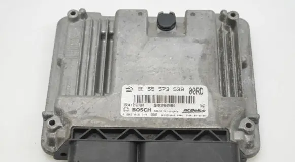 Opel Insignia A Engine control unit/module 55573539