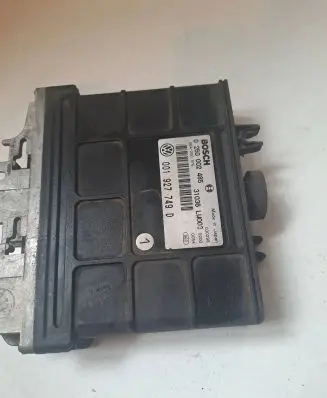 Volkswagen Polo III 6N 6N2 6NF Engine control unit/module 001927749D 0260002485