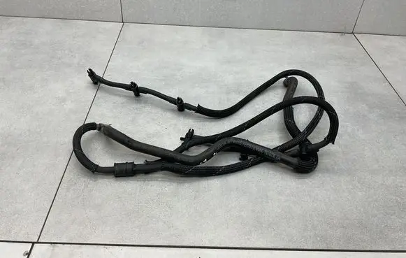 Audi A7 S7 4G Fuel return line/hose 