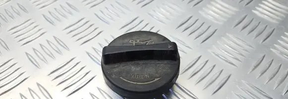 Hyundai i20 (PB PBT) Oil filler cap