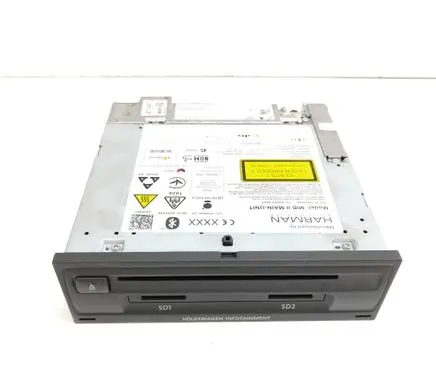 Volkswagen Golf VII GPS navigation control unit/module 3G0035020 3G0035020B