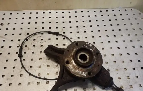 Peugeot 307 Front wheel hub