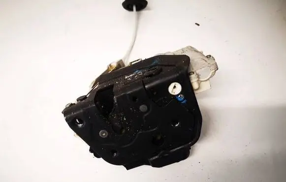 Audi A4 S4 B7 8E 8H Rear door lock 8E0839016AA