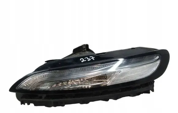 Jeep Cherokee Front fog light 68157105AO