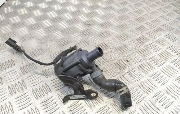Audi A3 S3 8V Electric auxiliary coolant/water pump 5Q0121599Q 18T027 704071180