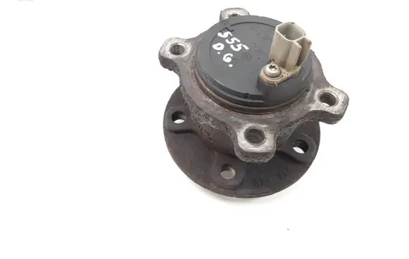Volvo XC60 Rear wheel hub 6G9N2B372DD