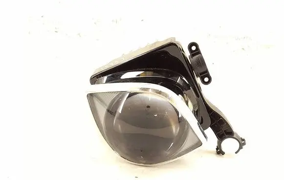 Mercedes-Benz C W205 Headlight lense 1305715204 130535412106