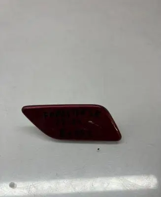 Subaru Forester SK Headlight washer spray nozzle cap/cover SJ160
