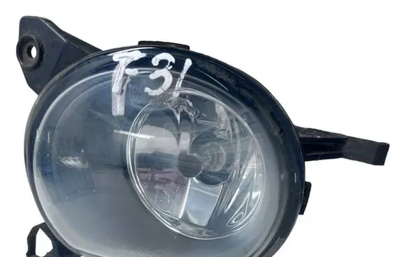 Toyota Corolla E120 E130 Front fog light 8122002090 89203011