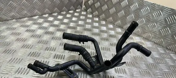 Engine coolant pipe/hose