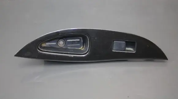 Infiniti EX Electric window control switch 829611BA0AA 25411JK00A