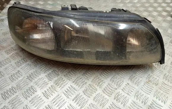 Volvo S60 Headlight/headlamp 