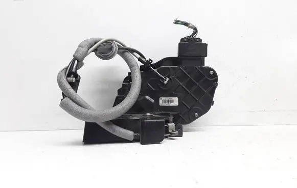 Volvo XC60 Front door lock 30799301