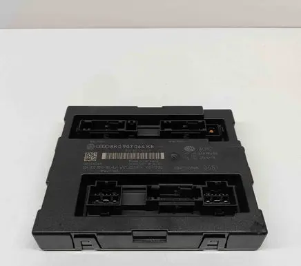 Audi Q5 SQ5 Central body control module 8K0907064KE