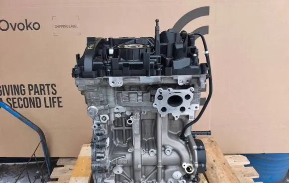 BMW 1 F40 Engine B38A15A