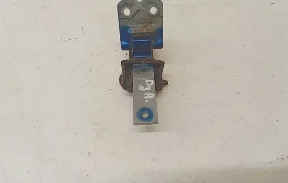 Volkswagen Caddy Loading door upper hinge 2K0827152B