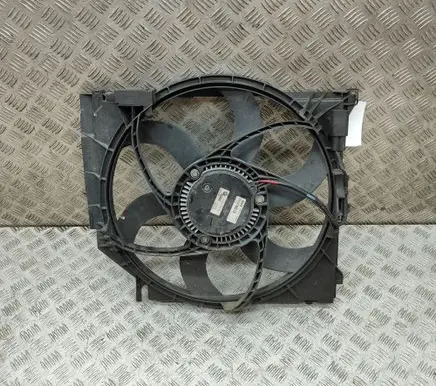 BMW Z4 E85 E86 Radiator cooling fan shroud 6925702