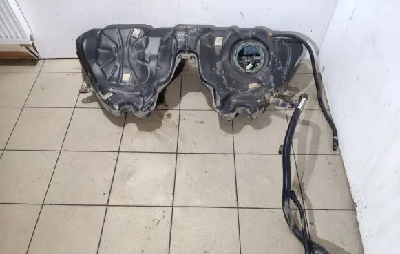 BMW 5 GT F07 Fuel tank 7206421