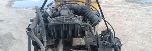 Chrysler Sebring (ST-22 - JR) Engine 04781632AB P04892004AA TKE6252000935