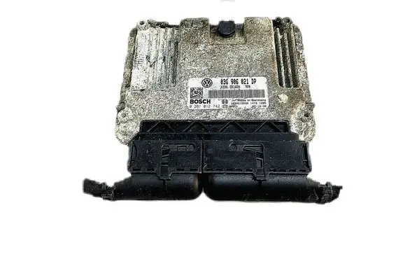 Volkswagen PASSAT B5.5 Engine control unit/module 03G906021DP