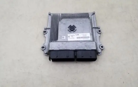 Opel Grandland X Engine control unit/module 9834609880