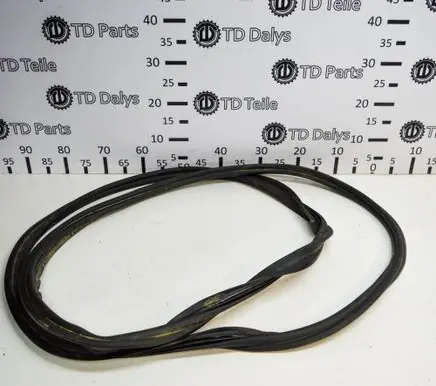 Audi Q5 SQ5 Trunk rubber seal (body) 