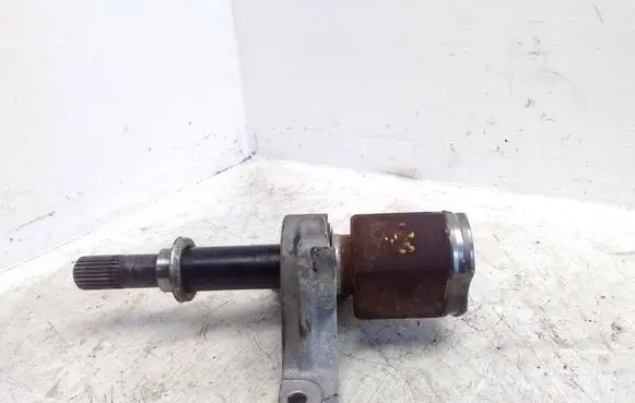 Nissan Leaf I (ZE0) Driveshaft support bearing bracket 
