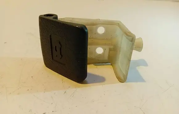 Engine bonnet (hood) release handle