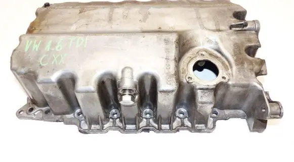Volkswagen Golf VII Oil sump 04L103603C