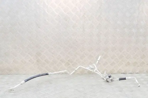 Audi Q4 Sportback e-tron Air conditioning (A/C) pipe/hose 8R0260696B 1EA816732A