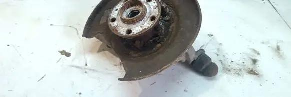 Volvo XC70 Rear wheel hub